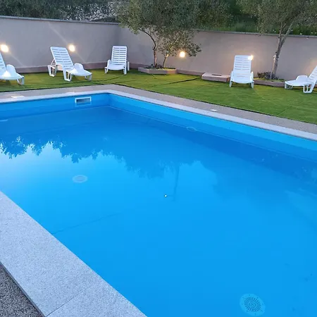 Apartament Karlic