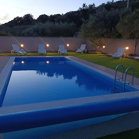 Apartament Karlic *